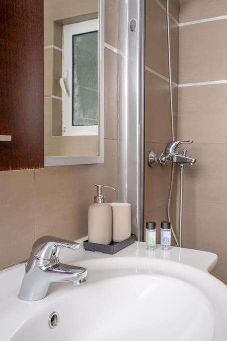 Bright & Elegant 2Bd Apt W/ View Athen Eksteriør billede